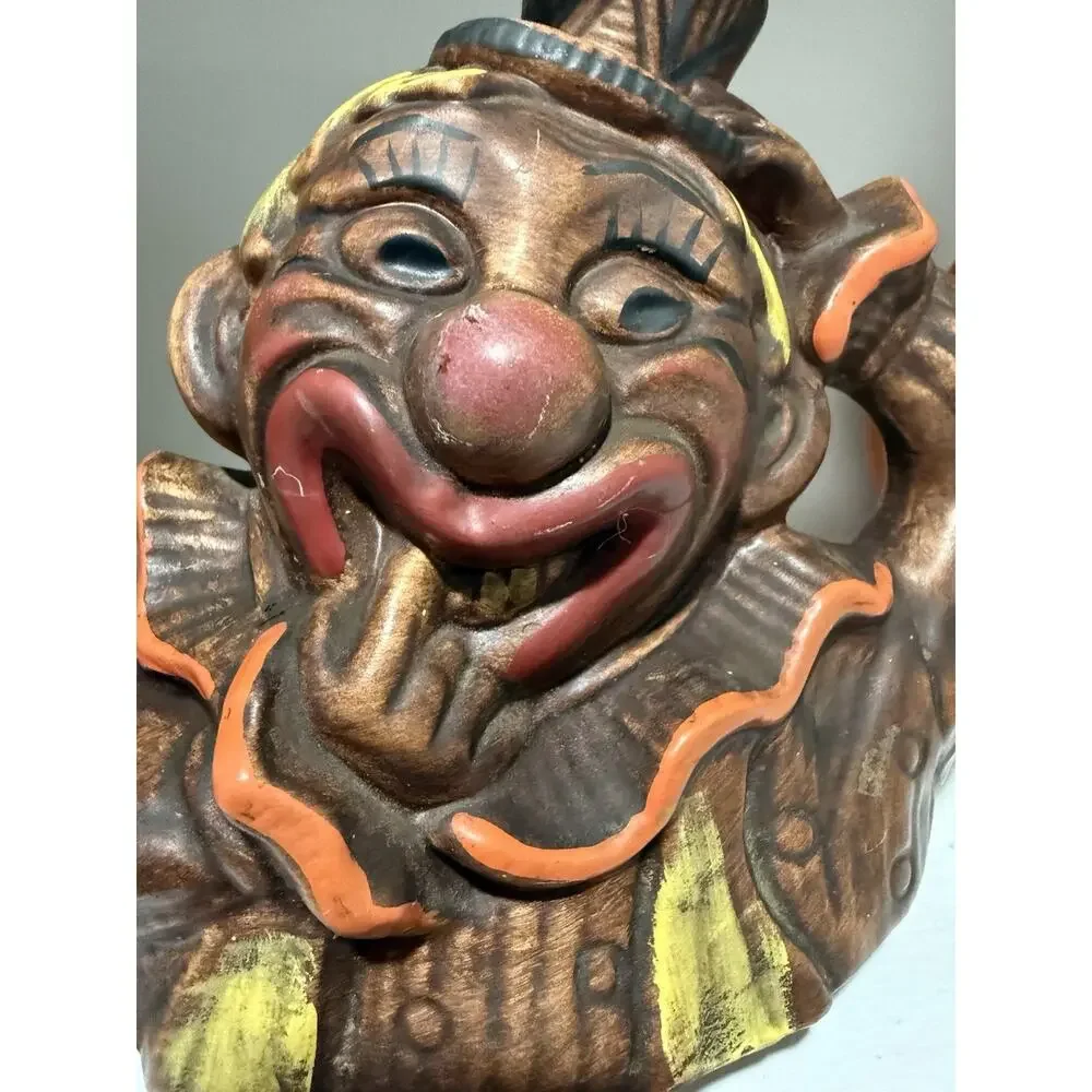 Vintage Happy Hobo #213 California Originals clown Scary ceramic cookie jar